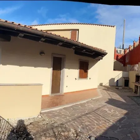 アパート Lu Bagnu *